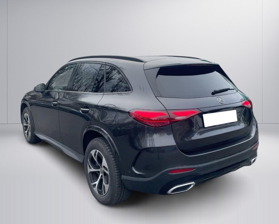 Mercedes-Benz GLC 300de 4MATIC (3)