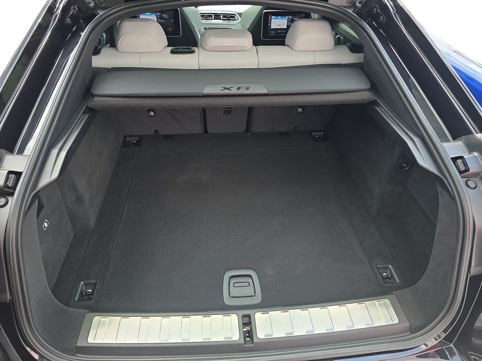 BMW X6 M Competition - foto 10