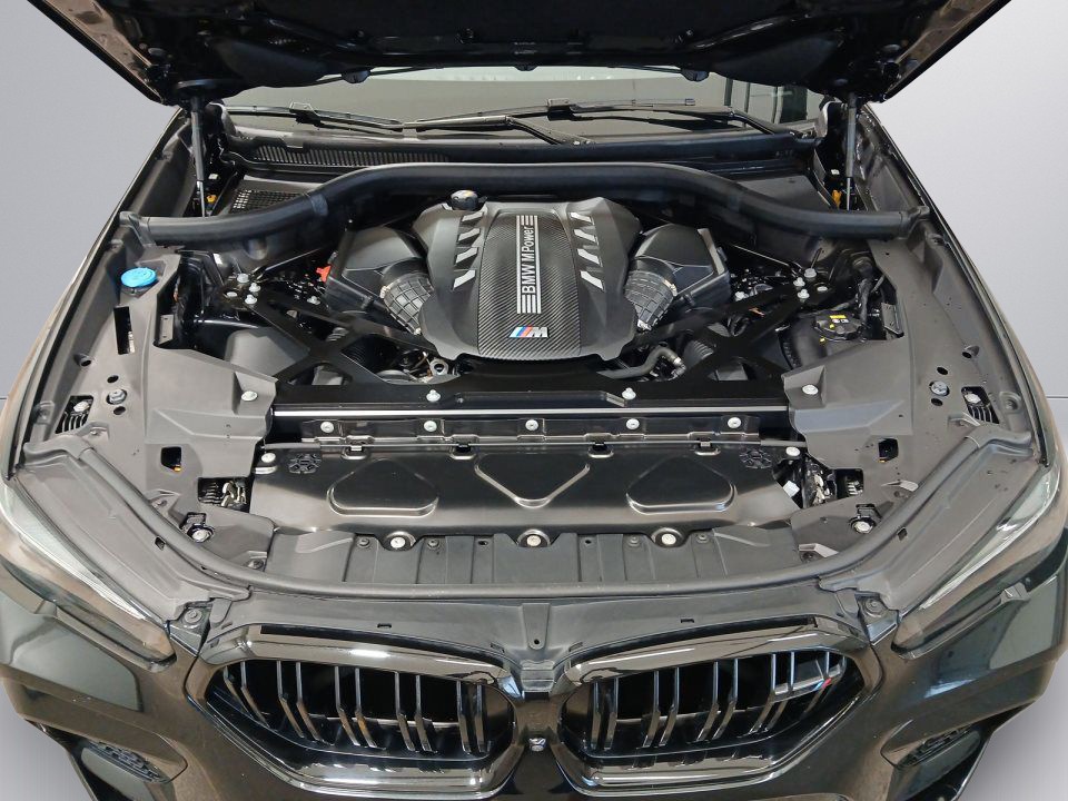 BMW X6 M Competition - foto 12