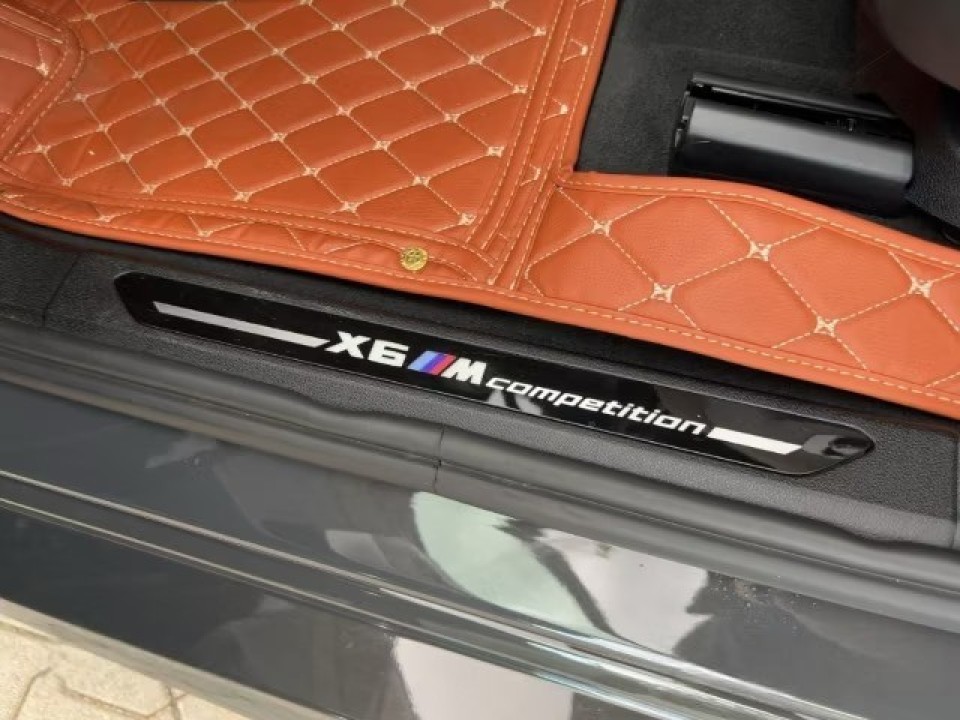 BMW X6 M Competition - foto 19