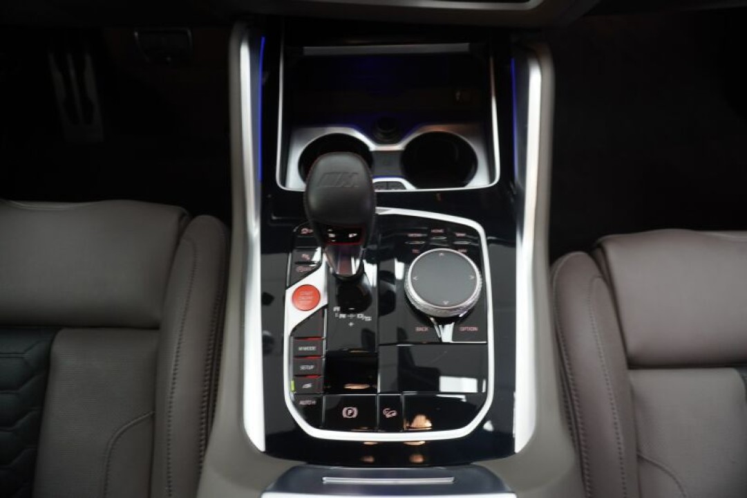 BMW X6 M Competition - foto 8