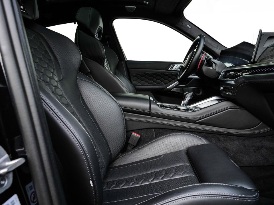BMW X6 M Competition - foto 9