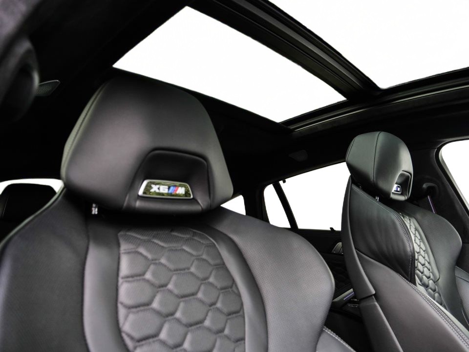 BMW X6 M Competition - foto 11