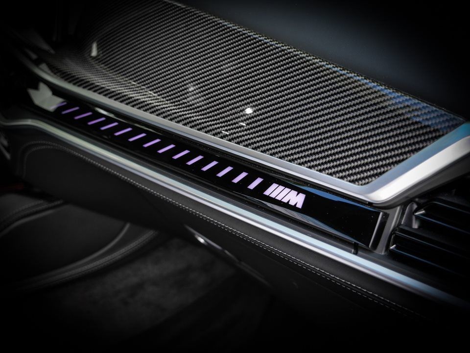 BMW X6 M Competition - foto 16