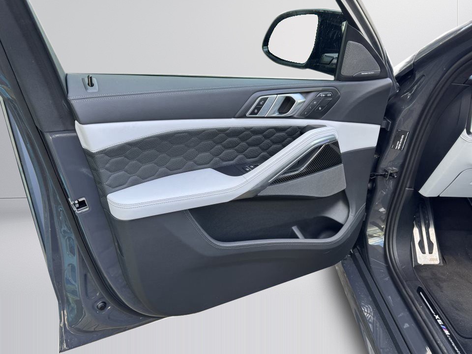 BMW X6 M Competition - foto 12