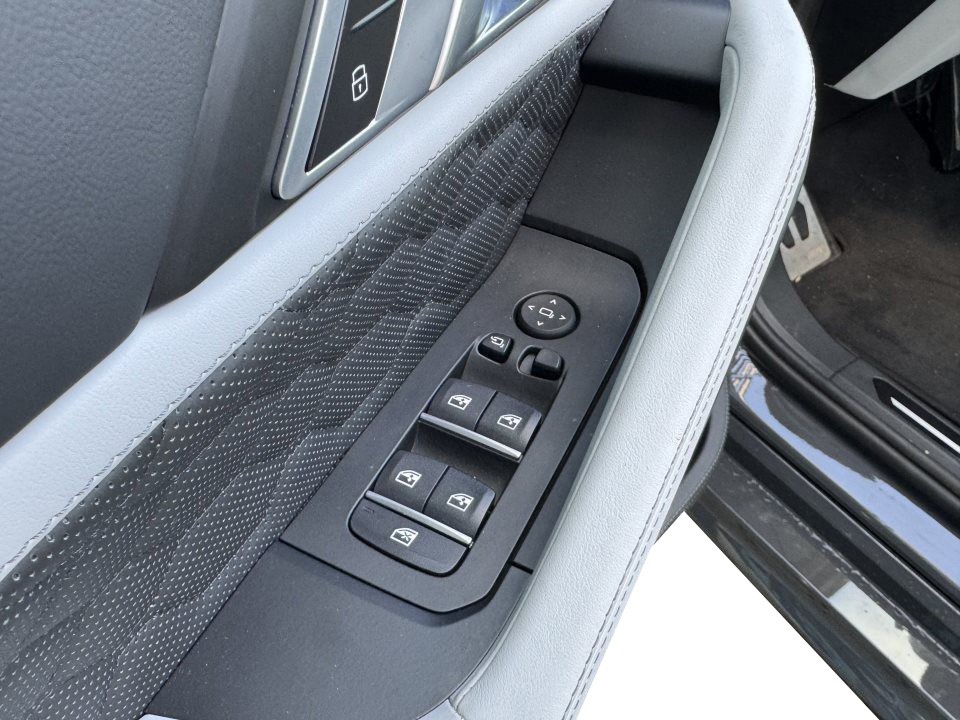 BMW X6 M Competition - foto 13