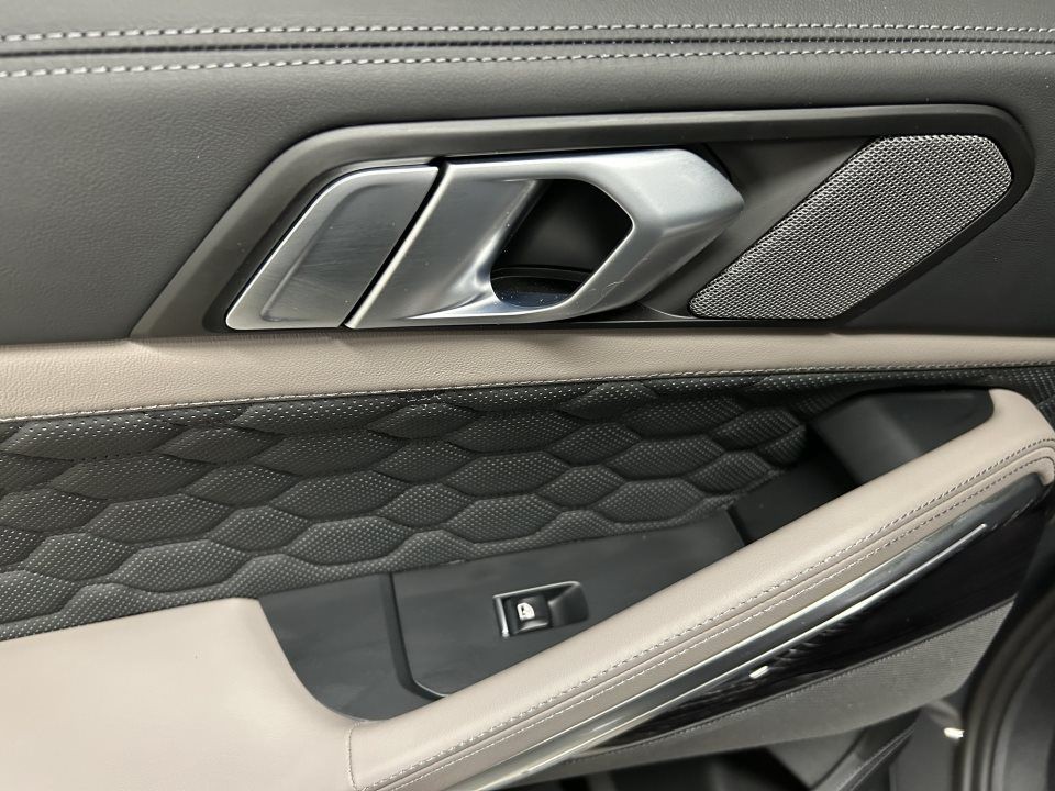 BMW X6 M Competition - foto 14