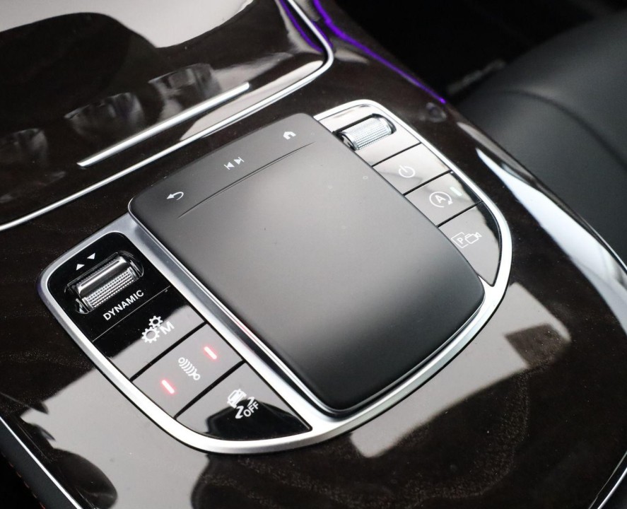 Mercedes-Benz CLS AMG 53 4MATIC+ - foto 13