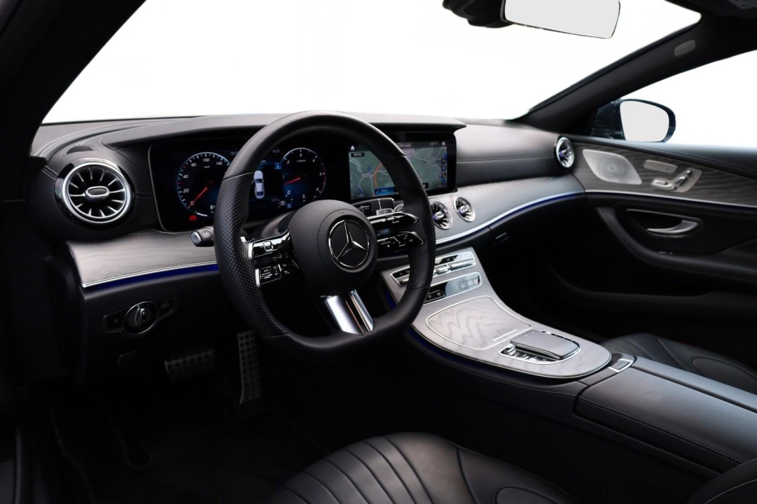 Mercedes-Benz CLS 400d 4MATIC AMG Line - foto 12