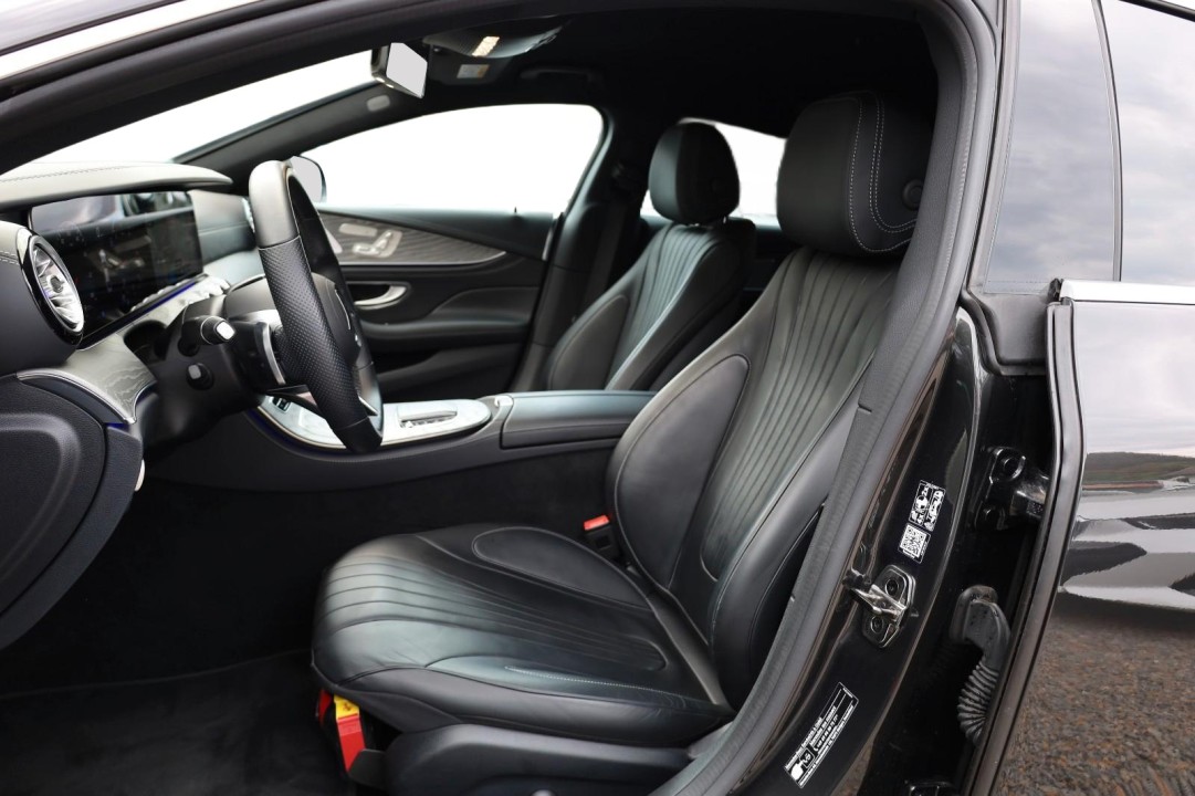 Mercedes-Benz CLS 400d 4MATIC AMG Line - foto 13