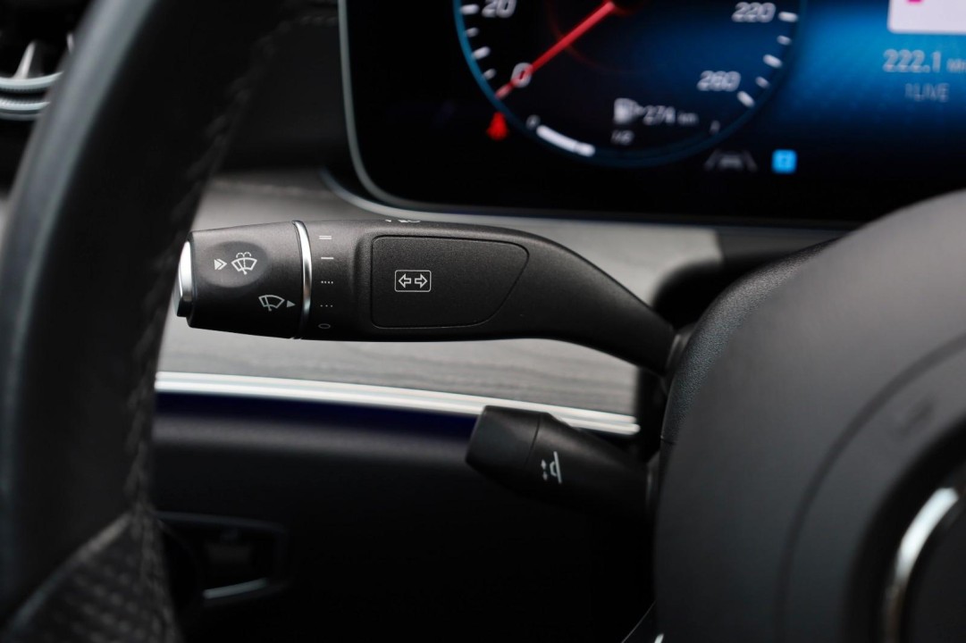 Mercedes-Benz CLS 400d 4MATIC AMG Line - foto 21