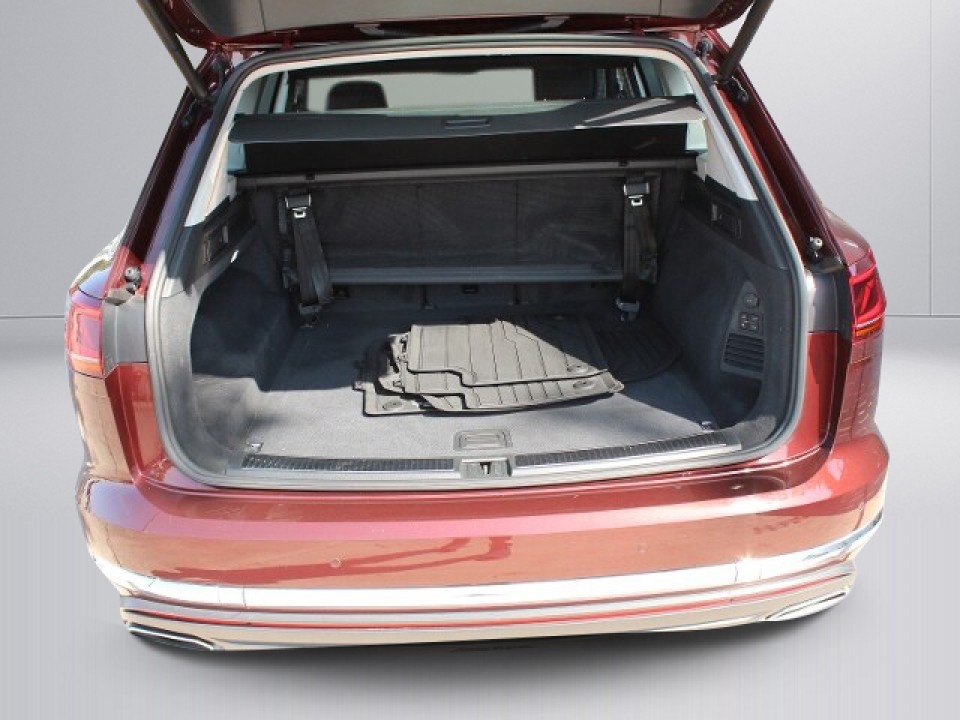 Volkswagen Touareg Elegance V6 TDI - foto 24