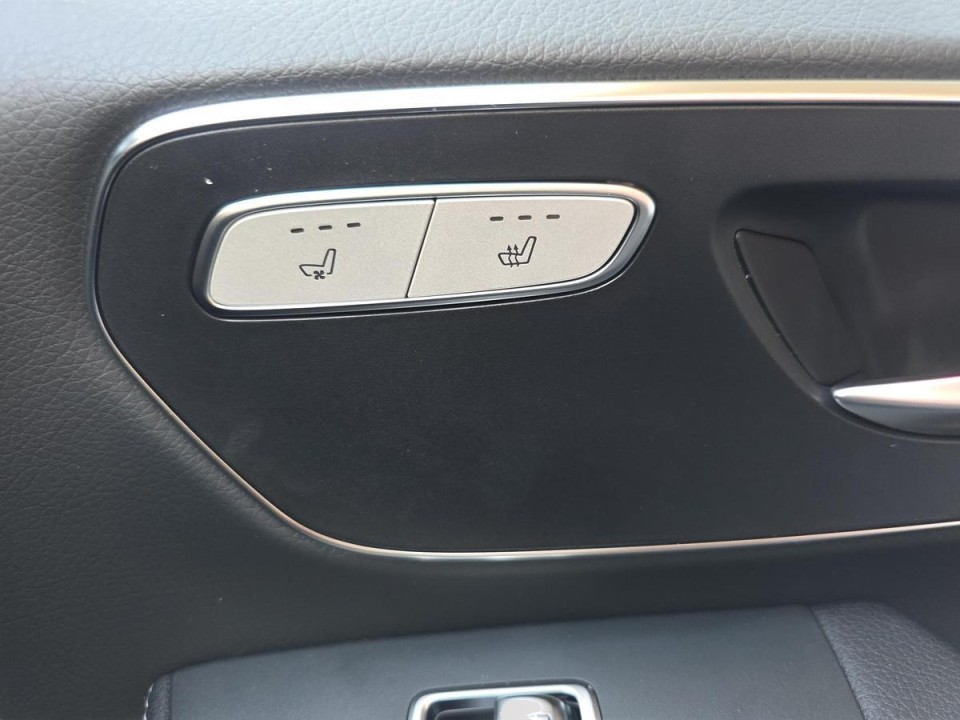 Mercedes-Benz V 250d 4MATIC Extralong Avantgarde - foto 17