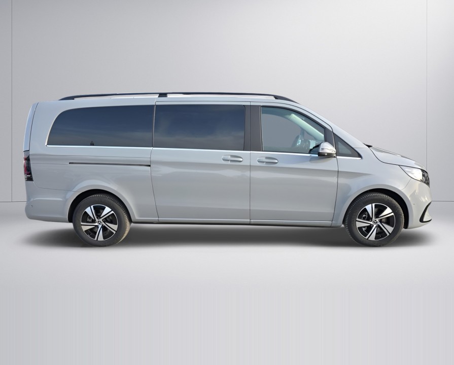 Mercedes-Benz V 250d 4MATIC Extralong Avantgarde (2)