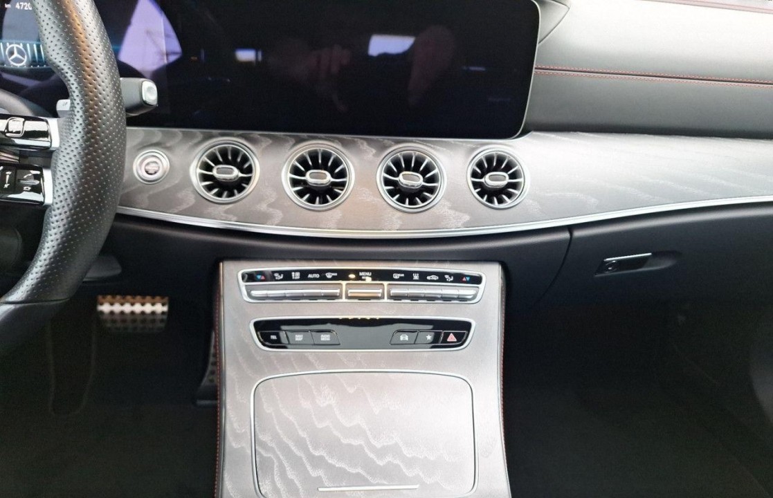 Mercedes-Benz CLS - foto 14