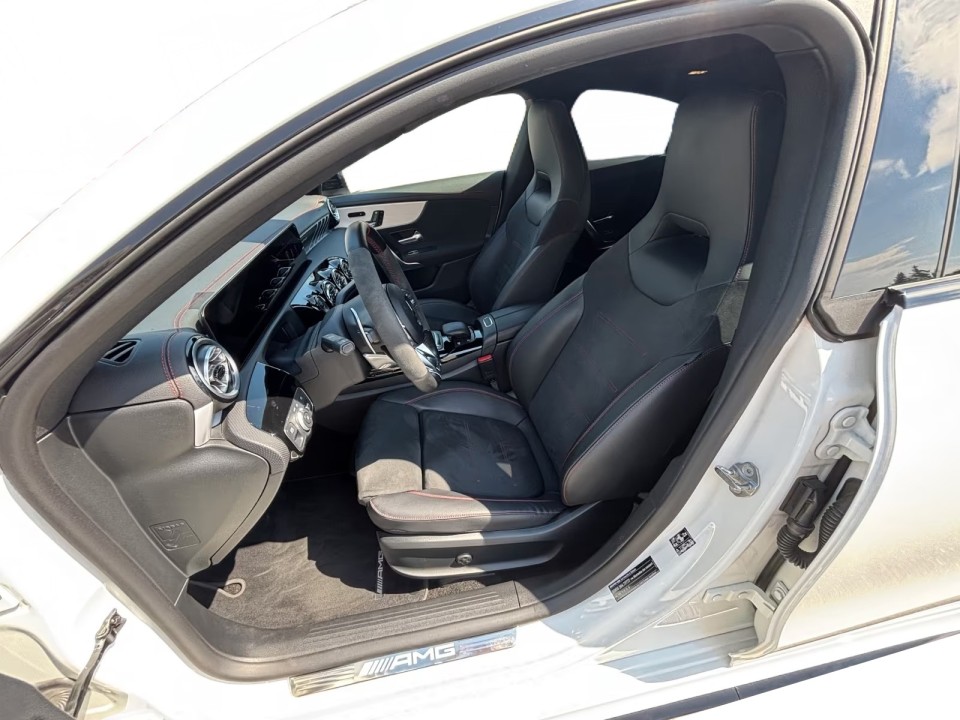 Mercedes-Benz CLA 45 S 4MATIC AMG - foto 6