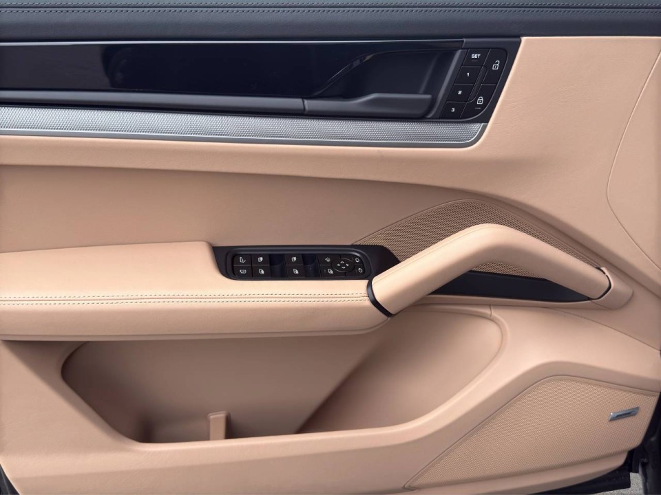 Porsche Cayenne E-Hybrid - foto 17