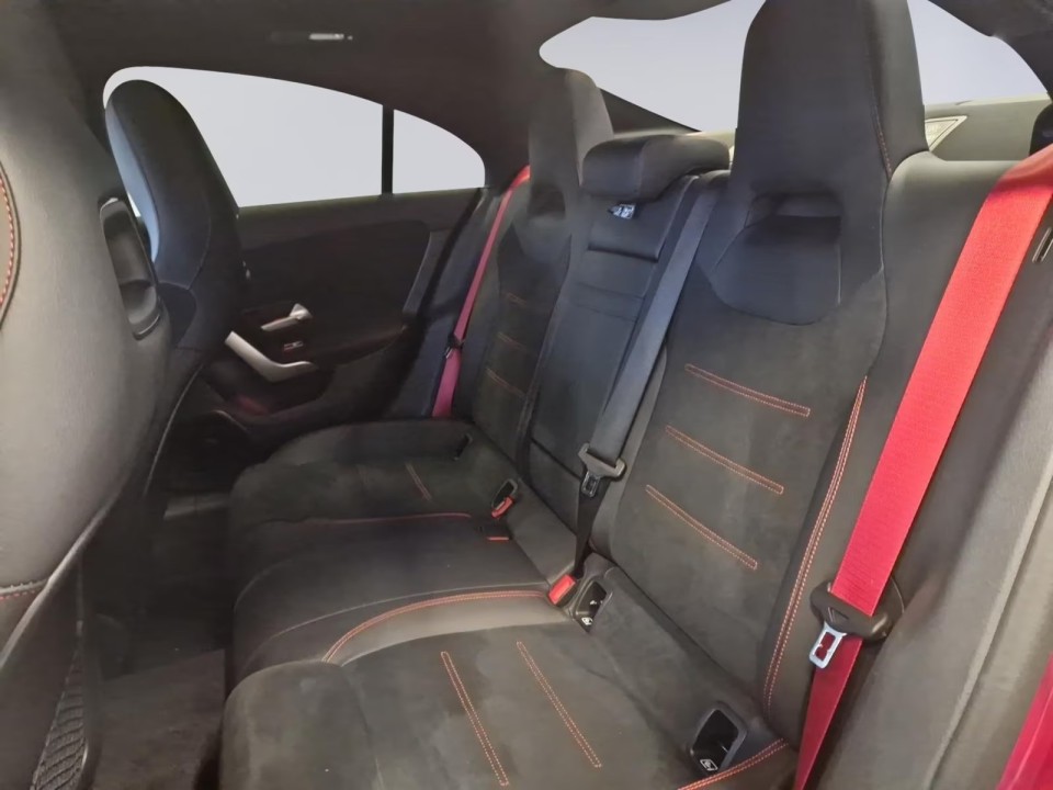 Mercedes-Benz CLA 45 S 4MATIC+ Coupe - foto 8