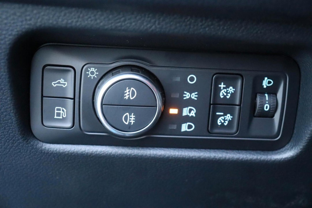 Ford Ranger XLT PHEV - foto 14