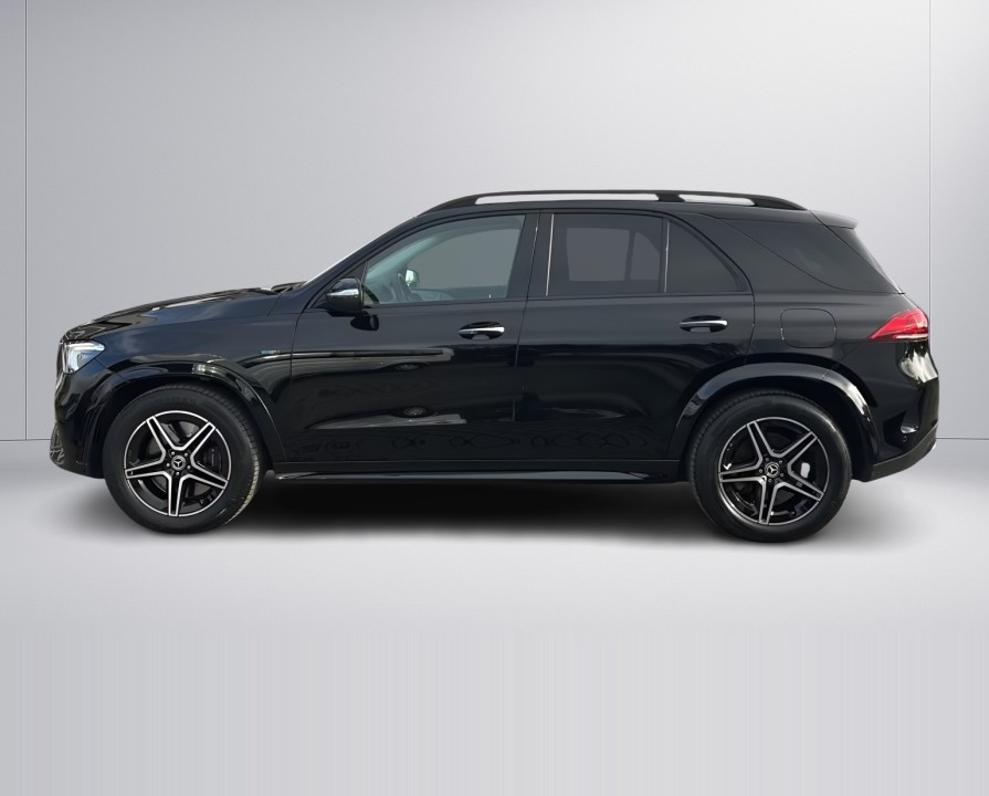 Mercedes-Benz GLE 350de AMG (2)