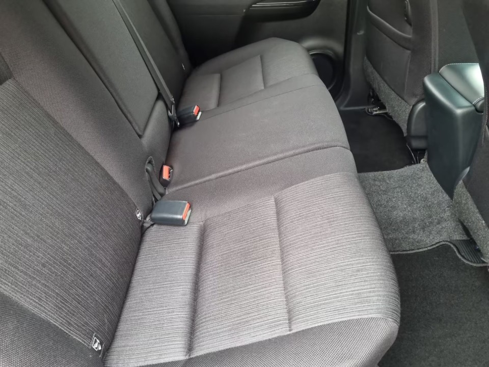 Toyota Hilux Double Cab - foto 12