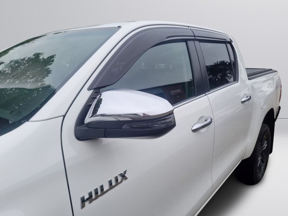 Toyota Hilux Double Cab - foto 13