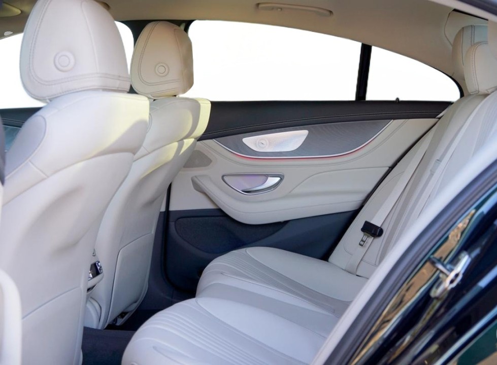 Mercedes-Benz CLS 400d 4MATIC AMG Line - foto 12