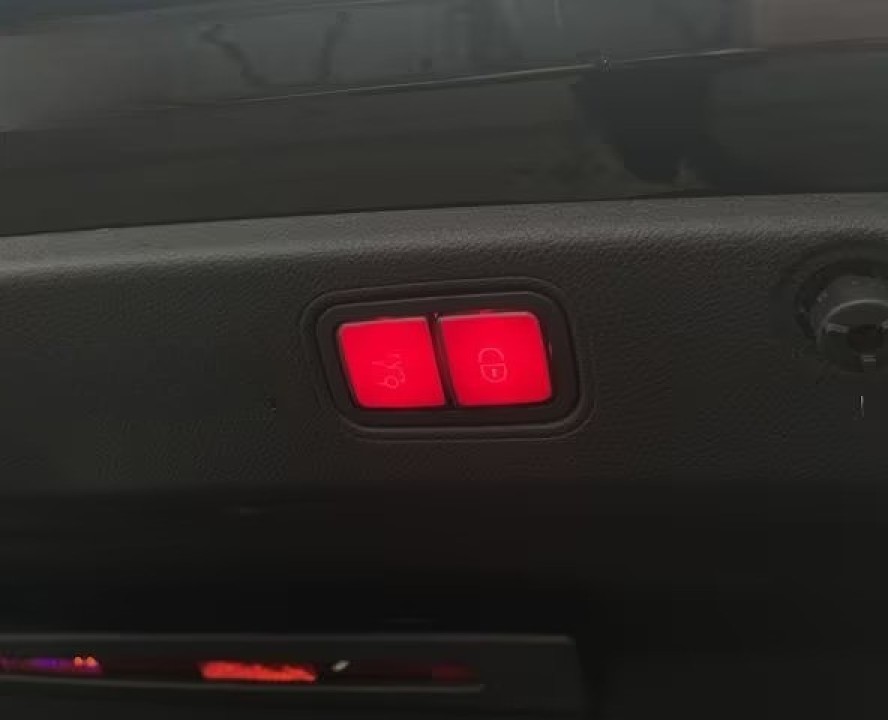 Mercedes-Benz CLS 400d 4MATIC AMG - foto 38