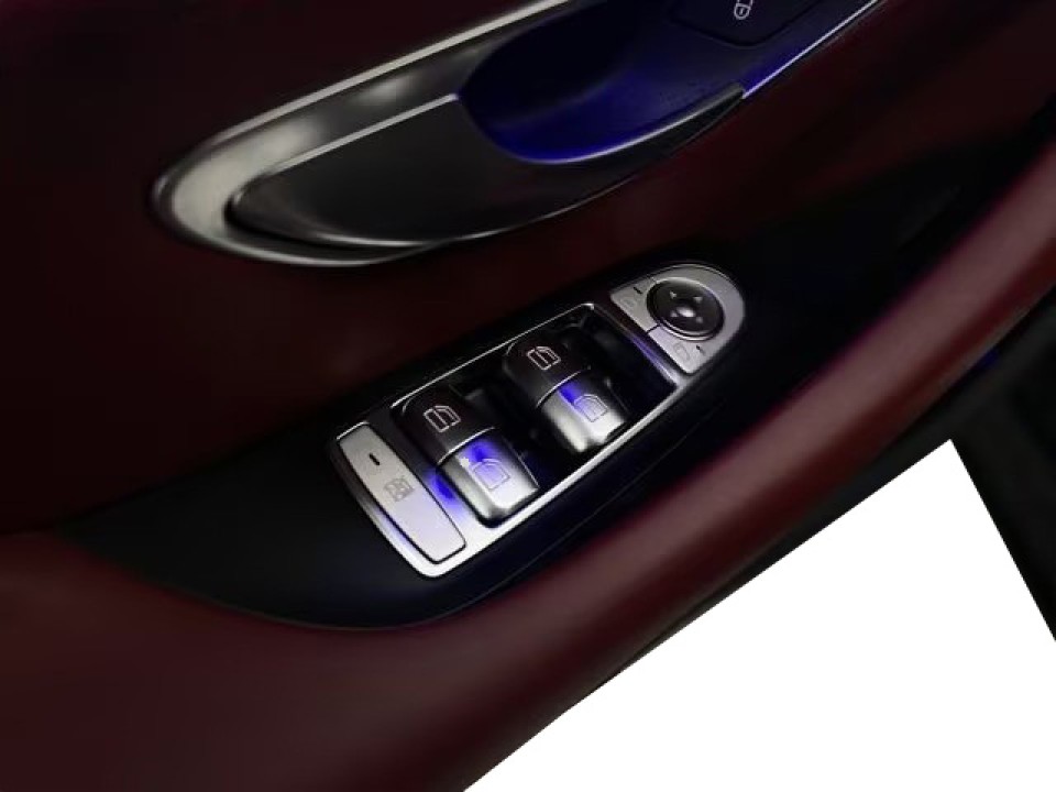 Mercedes-Benz CLS 400d 4MATIC AMG - foto 33