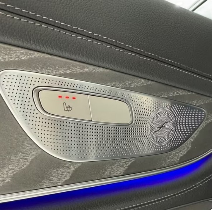 Mercedes-Benz CLS400d 4MATIC AMG - foto 23