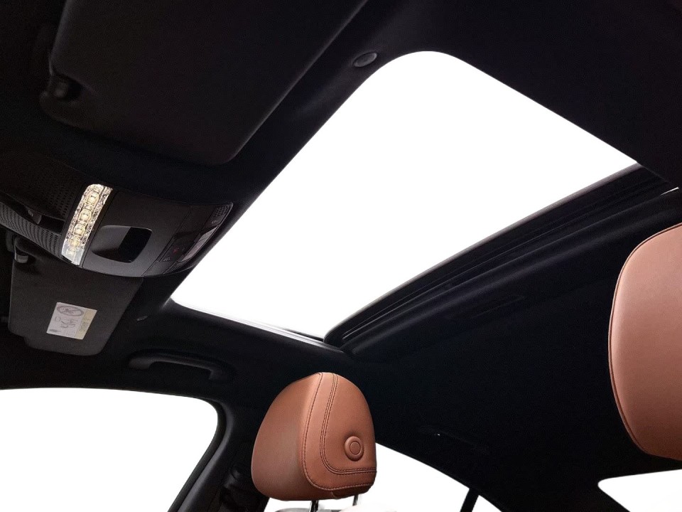 Mercedes-Benz CLS 350 AMG - foto 26