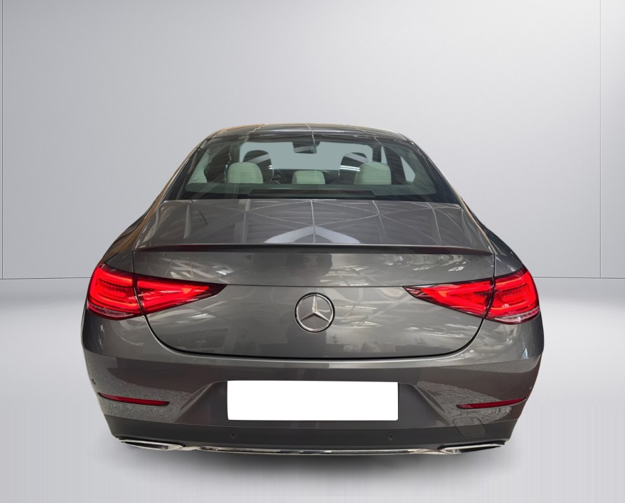 Mercedes-Benz CLS 300d 4MATIC AMG (3)