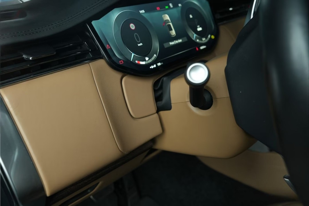 Land Rover Range Rover P440e SE - foto 13