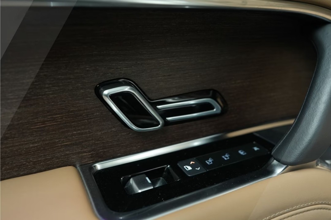 Land Rover Range Rover P440e SE - foto 38