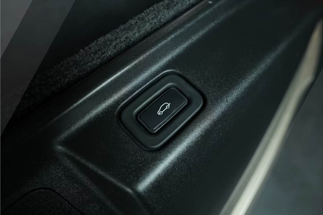 Land Rover Range Rover P440e SE - foto 41