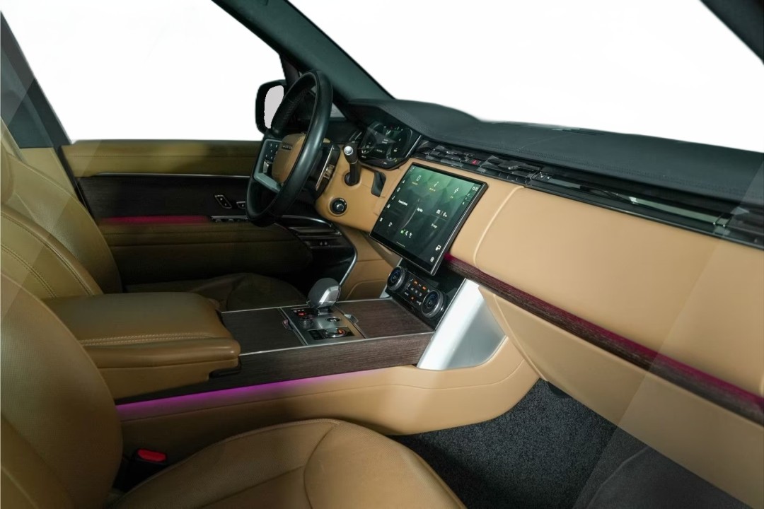 Land Rover Range Rover P440e SE - foto 10