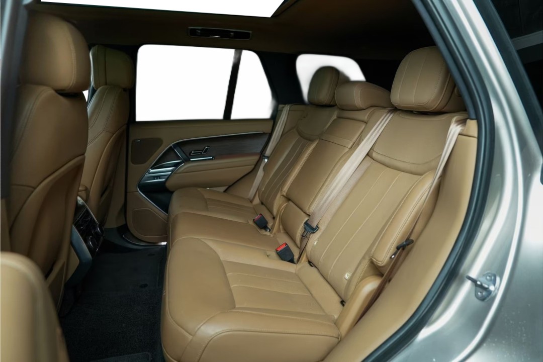 Land Rover Range Rover P440e SE - foto 31