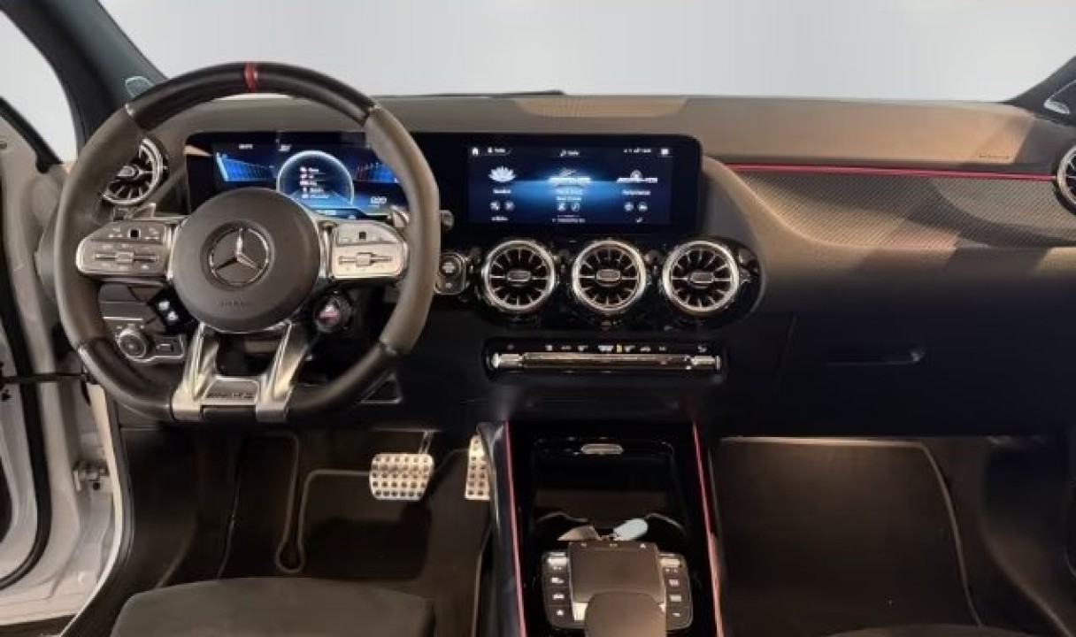 Mercedes-Benz GLA 45 AMG S 4MATIC+ - foto 7