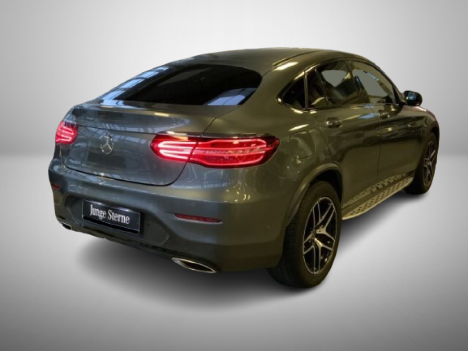 Mercedes-Benz GLC Coupe 300 4Matic AMG Line (4)