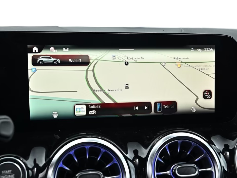 Mercedes-Benz GLA 180 AMG - foto 14