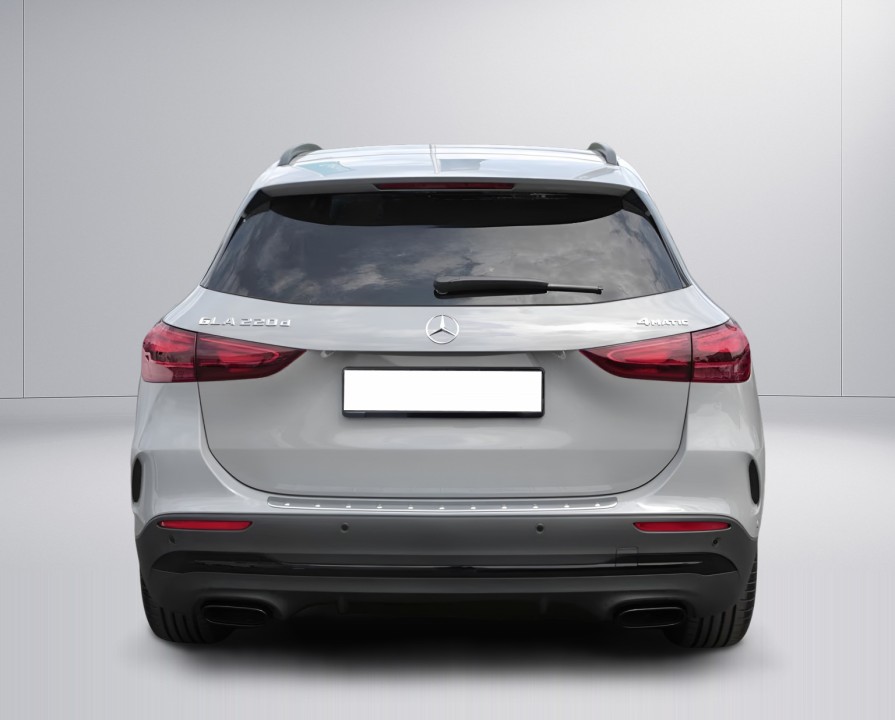 Mercedes-Benz GLA 220d 4MATIC AMG Line (4)