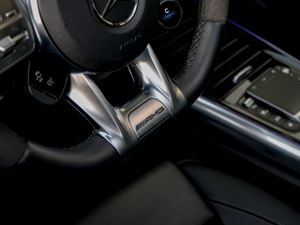 Mercedes-Benz GLA AMG 45s 4MATIC - foto 12