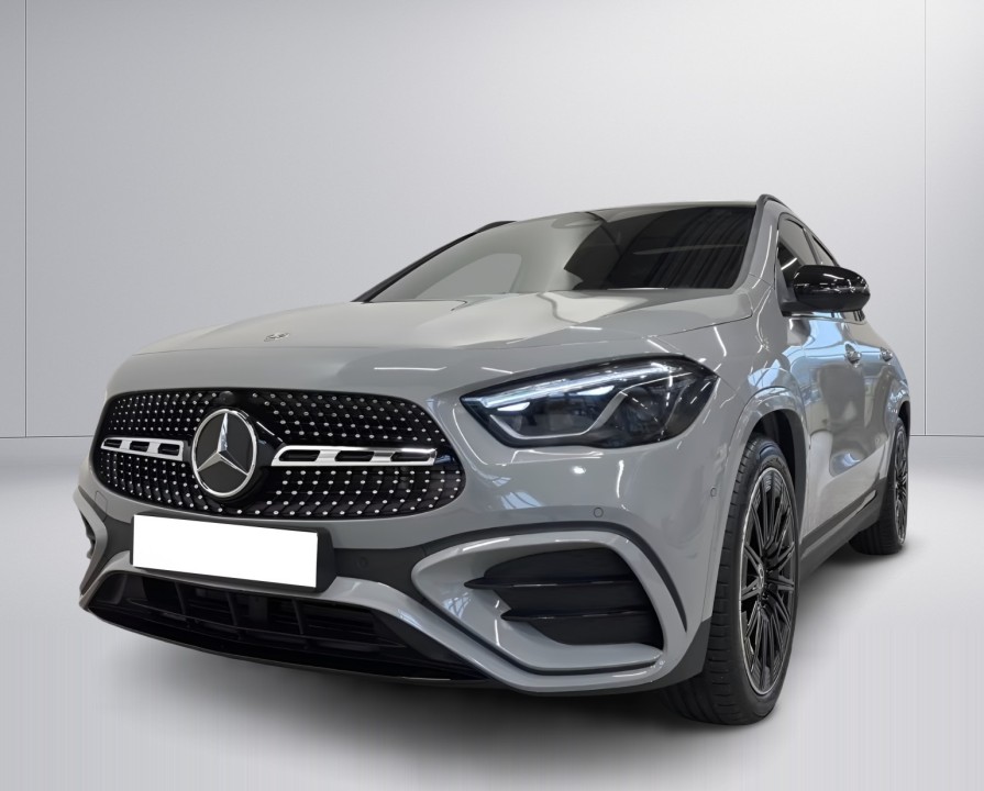 Mercedes-Benz GLA 220 4MATIC AMG Line (2)