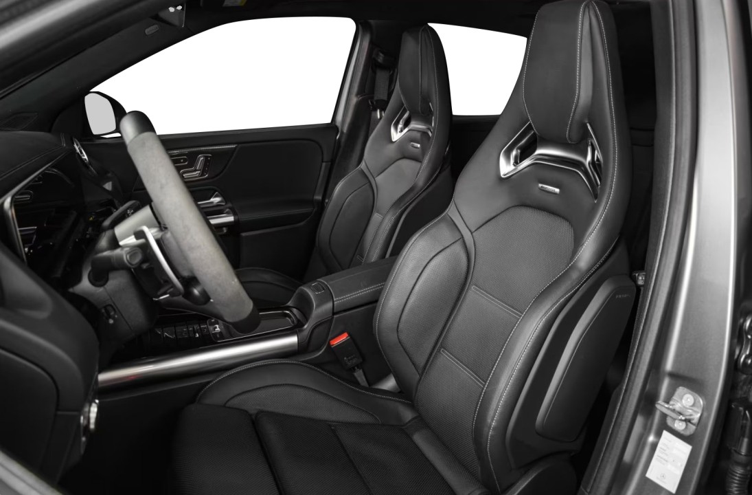 Mercedes-Benz GLA AMG 35 4MATIC - foto 10