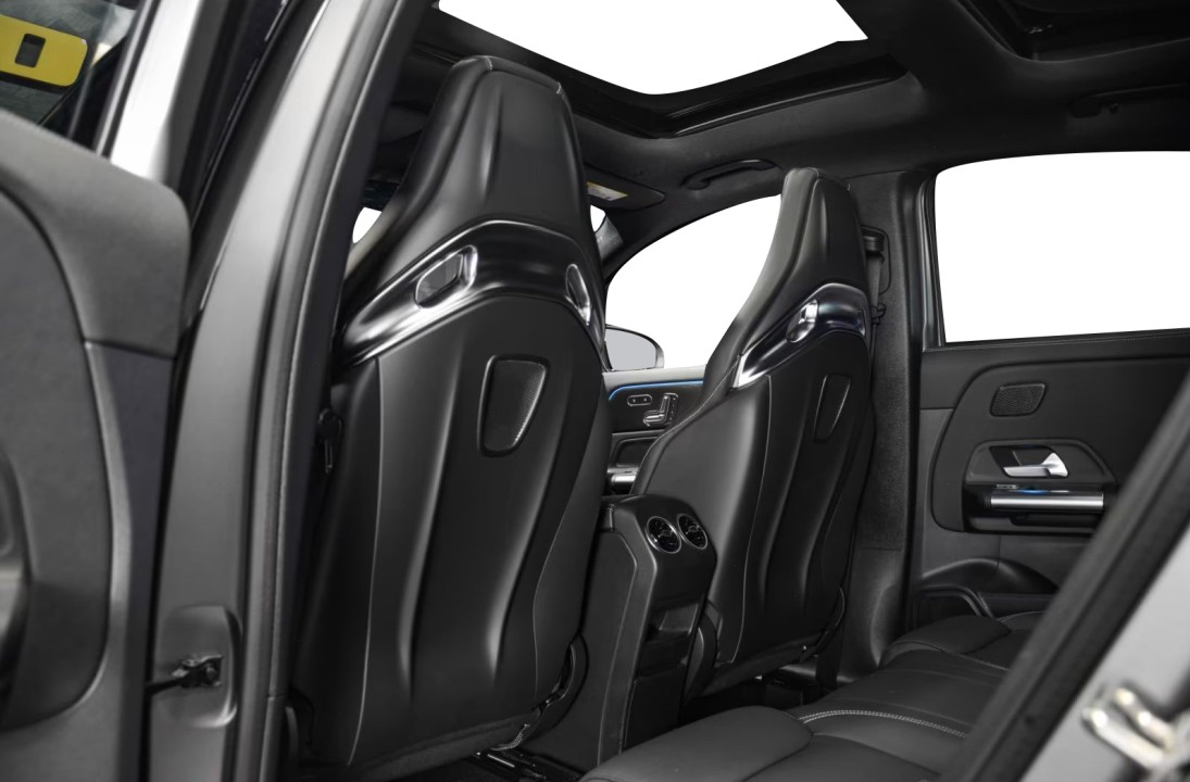 Mercedes-Benz GLA AMG 35 4MATIC - foto 20