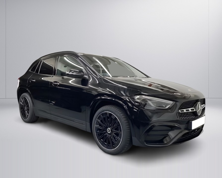 Mercedes-Benz GLA 220d 4MATIC AMG Line