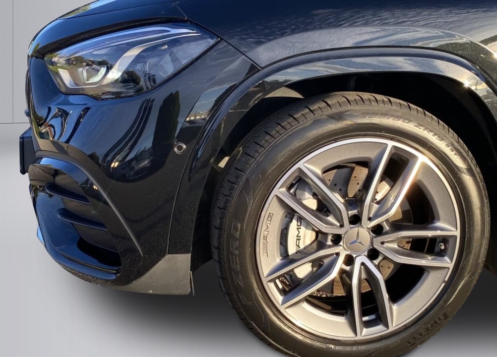 Mercedes-Benz GLA AMG 35 4MATIC - foto 20