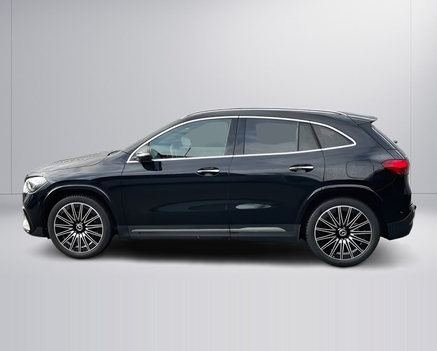 Mercedes-Benz GLA 200d 4MATIC AMG Line (5)