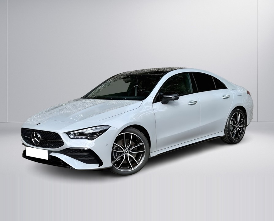 Mercedes-Benz CLA 220 4MATIC AMG Line - foto 7