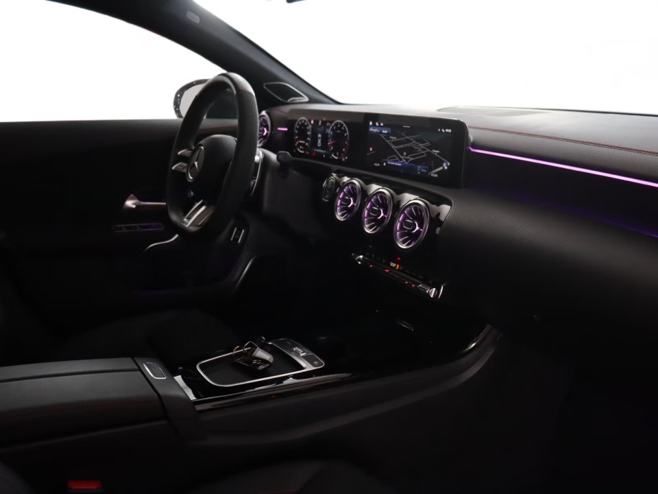 Mercedes-Benz CLA AMG 45s 4MATIC - foto 22